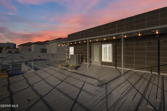 $658,000 | 421 South Festival Drive, El Paso, TX 79912