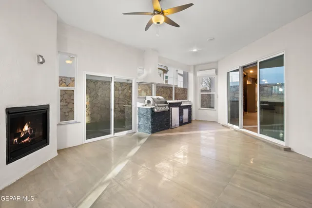 $658,000 | 421 South Festival Drive, El Paso, TX 79912