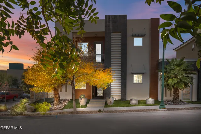 $658,000 | 421 South Festival Drive, El Paso, TX 79912