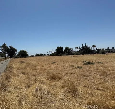 $900,000 | 3207 North Valentine Avenue, Fresno, CA 93722
