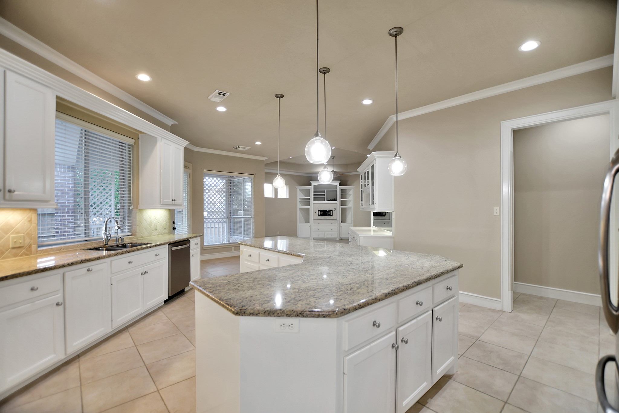 6615 Butler Oaks Court Spring, TX 77389 - Photo 23 of 48