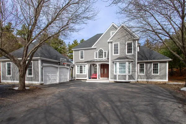 $1,589,000 | 3 Whitehorse Drive, Rye, NH 03870
