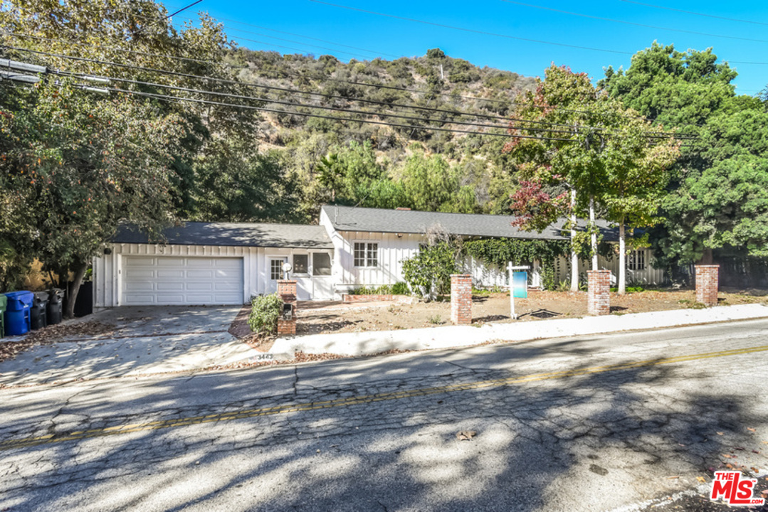3443 Mandeville Canyon Road Los Angeles, CA 90049 - Photo 36 of 42