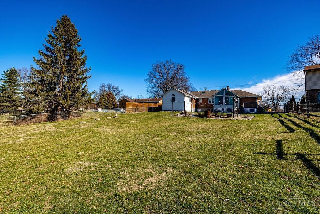 3353 South Road Cincinnati, OH 45248 - Photo 42 of 43