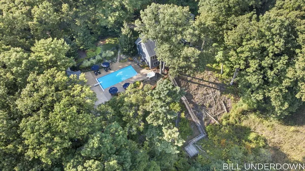 $3,100,000 | 3293 Timberidge Trail, Saugatuck, MI 49453