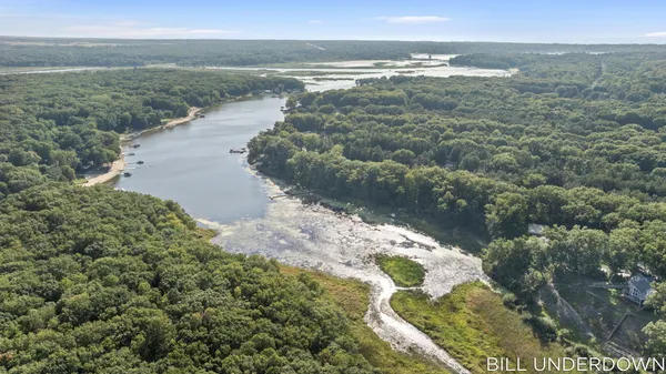 $3,100,000 | 3293 Timberidge Trail, Saugatuck, MI 49453