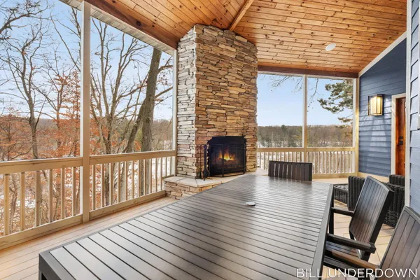 $3,100,000 | 3293 Timberidge Trail, Saugatuck, MI 49453