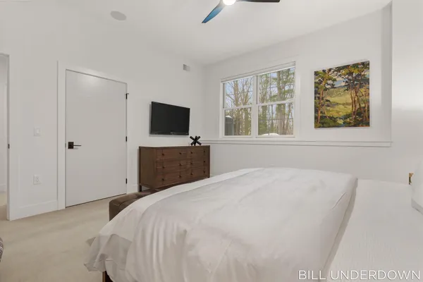 $3,100,000 | 3293 Timberidge Trail, Saugatuck, MI 49453