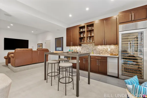 $3,100,000 | 3293 Timberidge Trail, Saugatuck, MI 49453