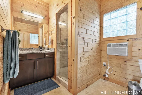 $3,100,000 | 3293 Timberidge Trail, Saugatuck, MI 49453