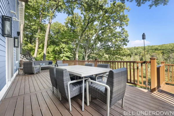 $3,100,000 | 3293 Timberidge Trail, Saugatuck, MI 49453
