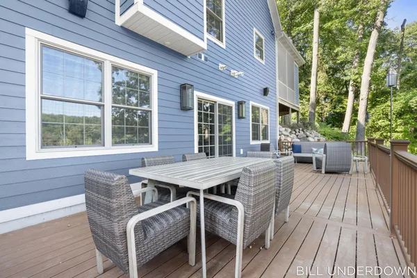 $3,100,000 | 3293 Timberidge Trail, Saugatuck, MI 49453