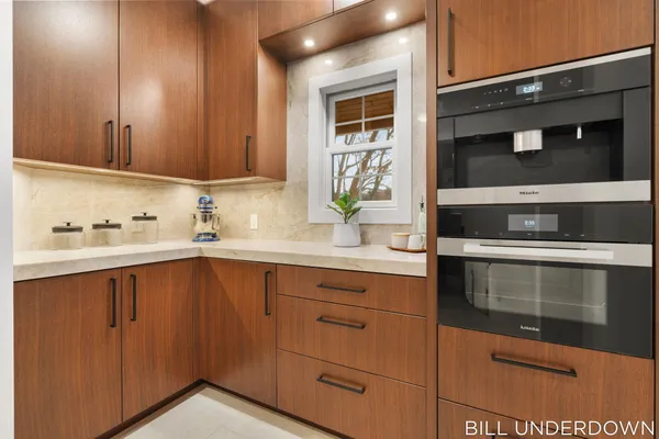 $3,100,000 | 3293 Timberidge Trail, Saugatuck, MI 49453