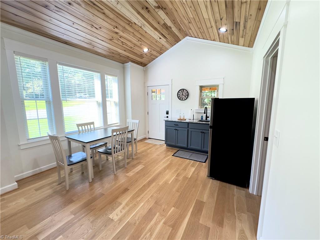440 Old Railroad Grade Road Thurmond, NC 28683 - Photo 6 of 50