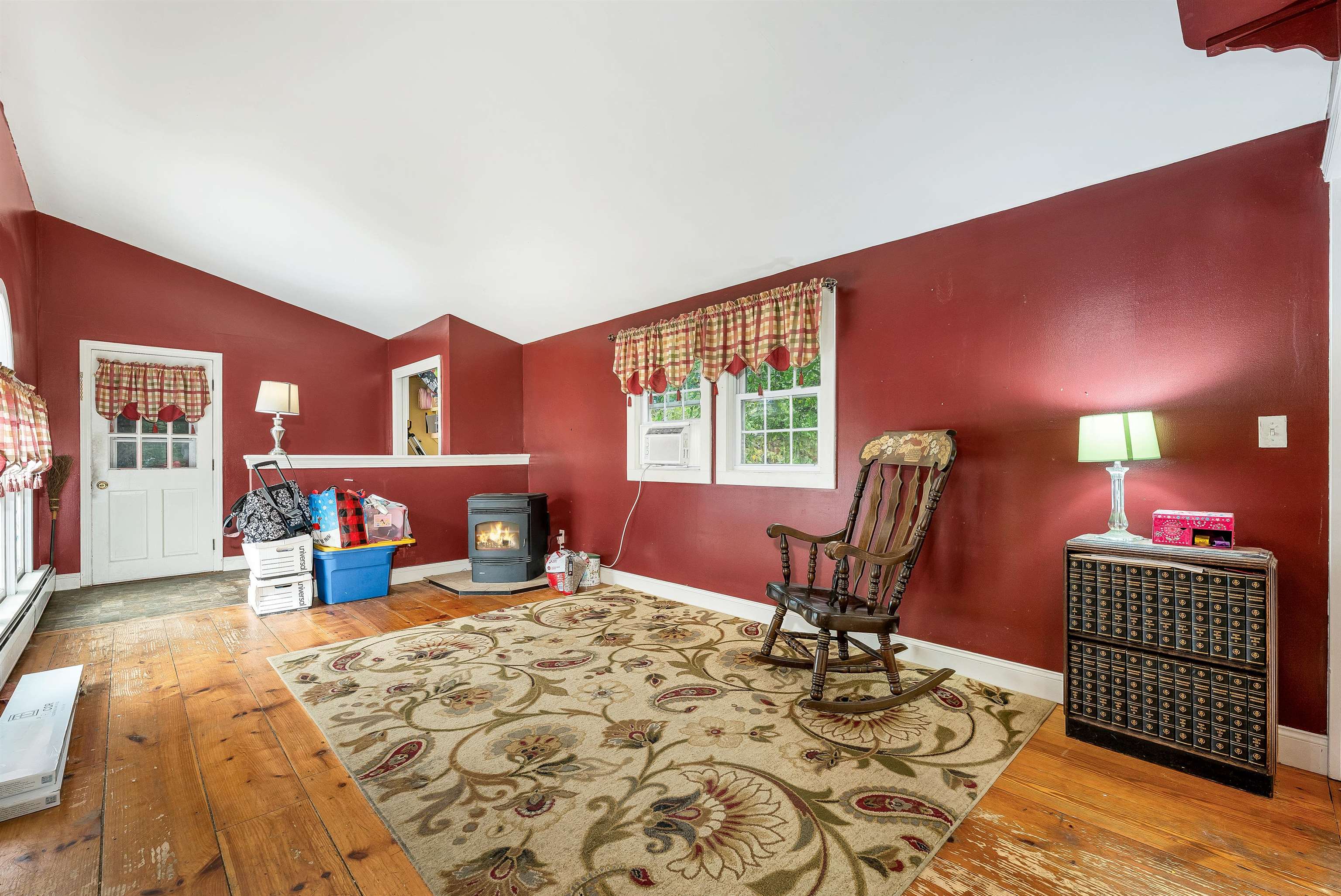74 Robbins Road Wilton, NH 03086 - Photo 26 of 39 Gallery Image 26