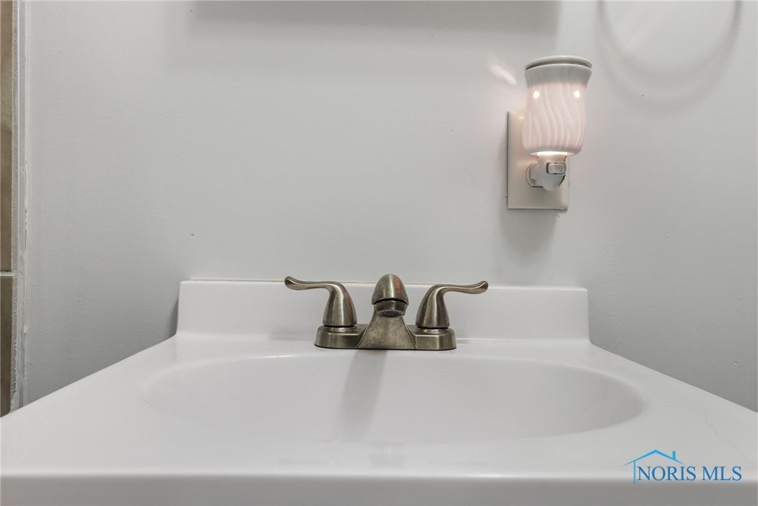 5137 Brandon Road Toledo, OH 43615 - Photo 33 of 40 Gallery Image 33