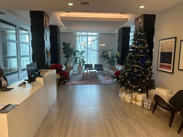 $2,450 | 140 South Dixie Highway, Unit 631, Hollywood, FL 33020