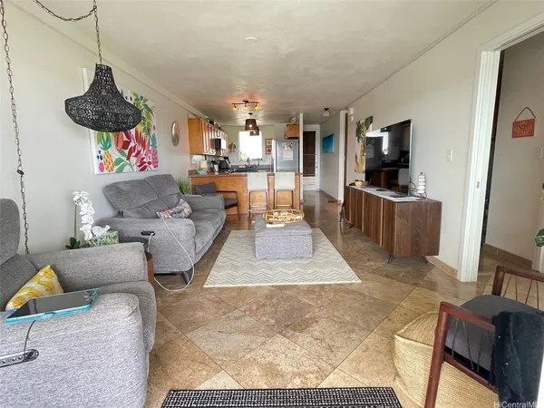 $2,900 | 14 Aulike Street, Unit 607, Kailua, HI 96734