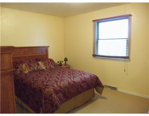 2406 Tilbrook Road Monroeville, PA 15146 - Photo 6 of 11 Master Bedroom.
