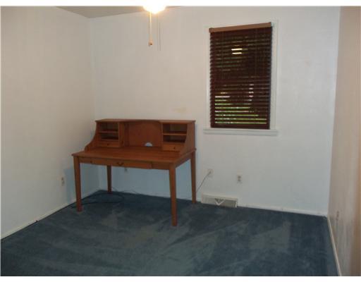2406 Tilbrook Road Monroeville, PA 15146 - Photo 8 of 11 Bedroom.