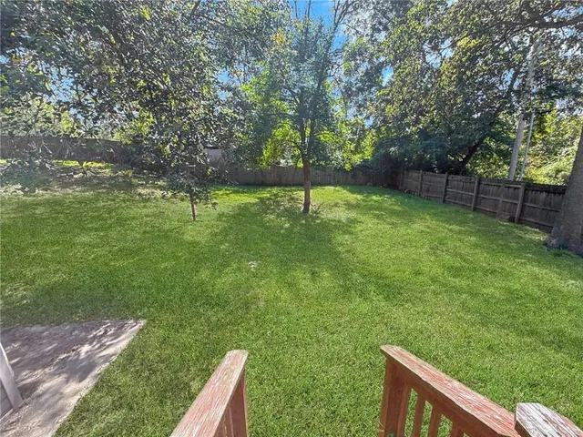 $109,900 | 1749 Sinnott Circle, Independence, MO 64050