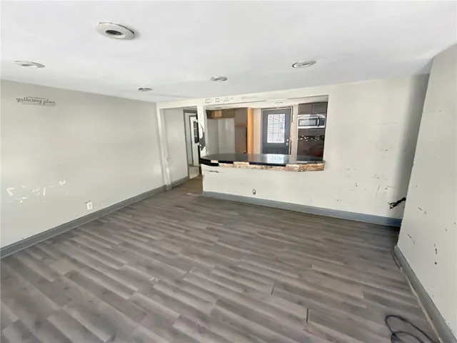 $109,900 | 1749 Sinnott Circle, Independence, MO 64050