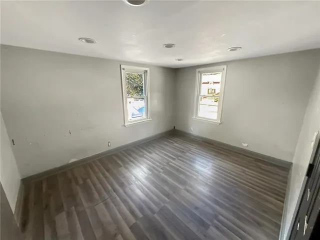 $109,900 | 1749 Sinnott Circle, Independence, MO 64050