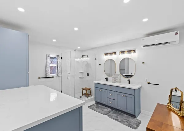 $379,000 | 3421 Wentworth Street, Houston, TX 77004