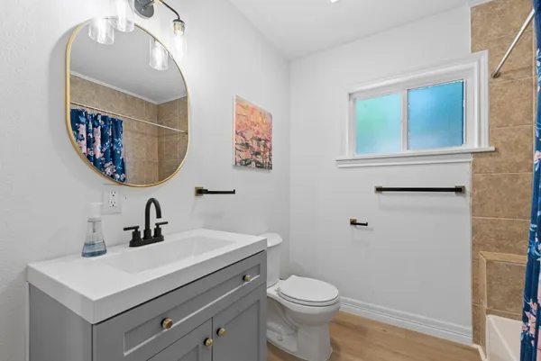 $379,000 | 3421 Wentworth Street, Houston, TX 77004