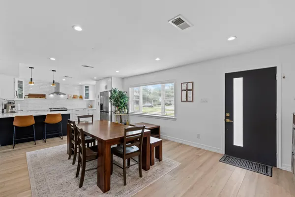 $379,000 | 3421 Wentworth Street, Houston, TX 77004