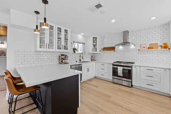 $379,000 | 3421 Wentworth Street, Houston, TX 77004