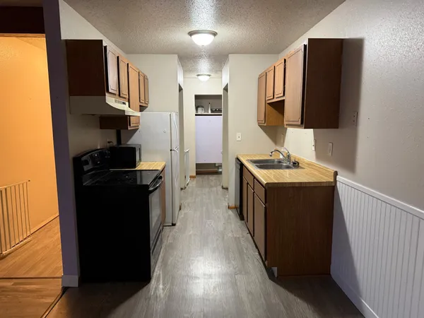 $72,500 | 404 1st Avenue Northwest, Unit N, Dilworth, MN 56529