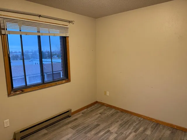 $72,500 | 404 1st Avenue Northwest, Unit N, Dilworth, MN 56529