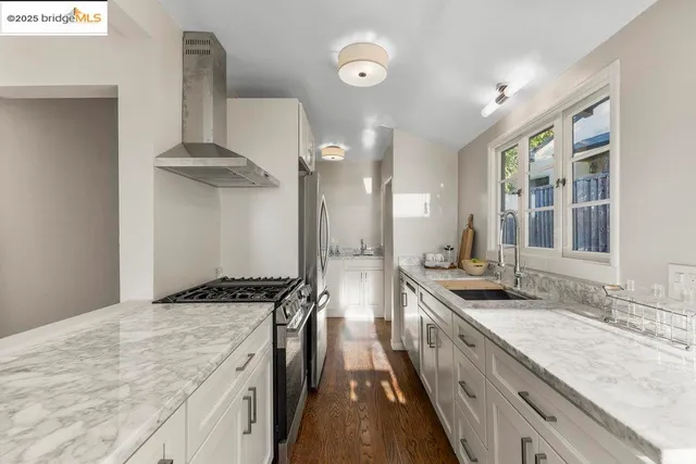 $979,000 | 85 Stratford Road, Kensington, CA 94707