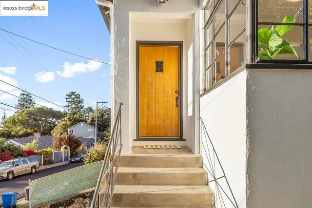 $979,000 | 85 Stratford Road, Kensington, CA 94707