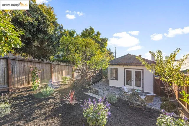 $979,000 | 85 Stratford Road, Kensington, CA 94707