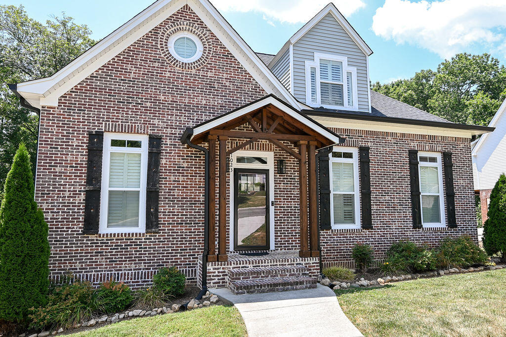 1023 Crossing Way Cleveland, TN 37312 - Photo 2 of 62 DSC_1158