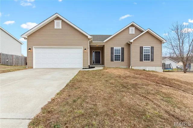 $265,000 | 6 Lost Meadow Court, Winfield, MO 63389