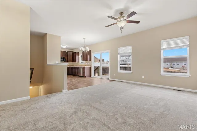 $265,000 | 6 Lost Meadow Court, Winfield, MO 63389