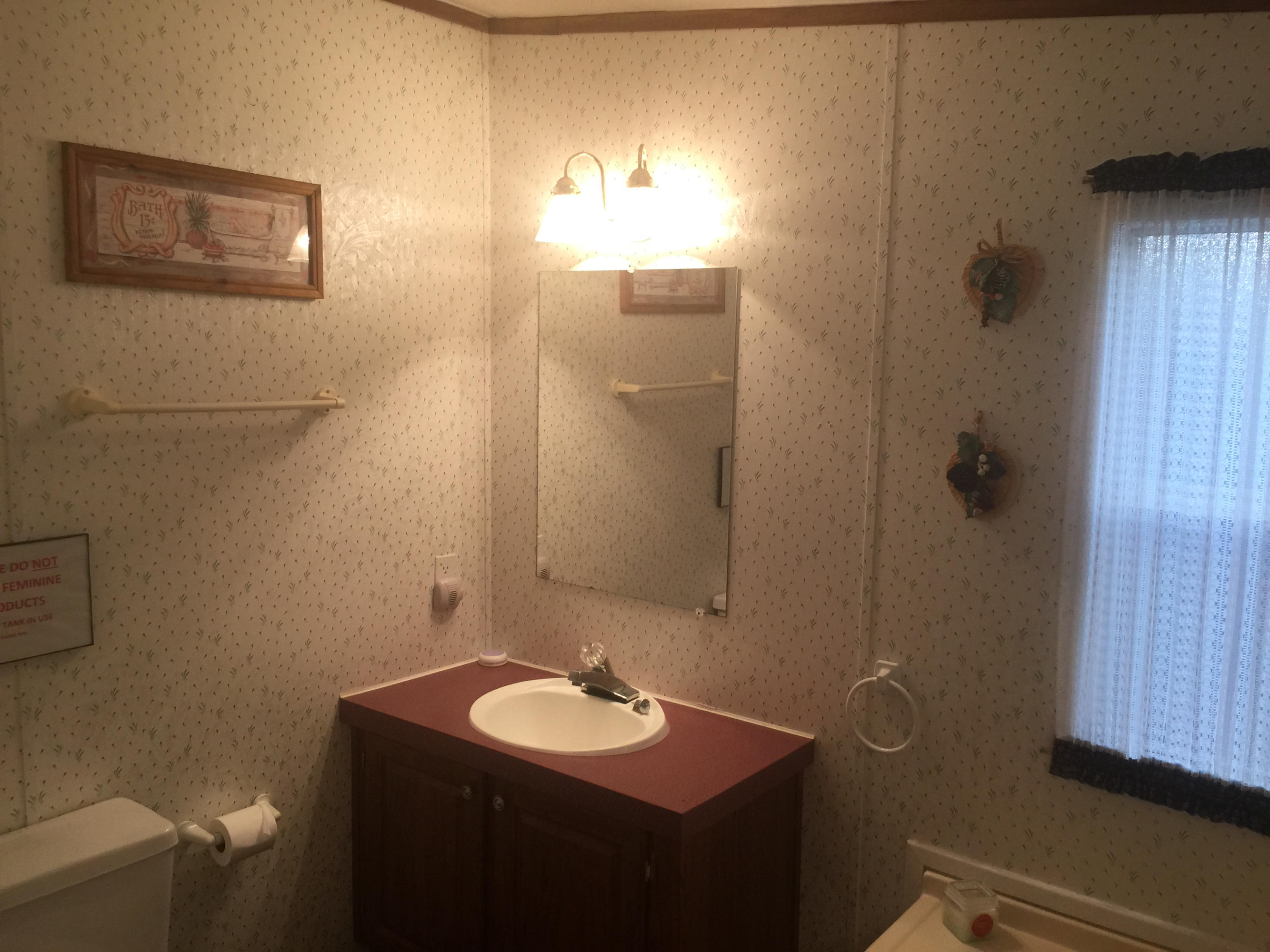 20 Blue Gill Road Freeport, FL 32439 - Photo 17 of 24 Master bath