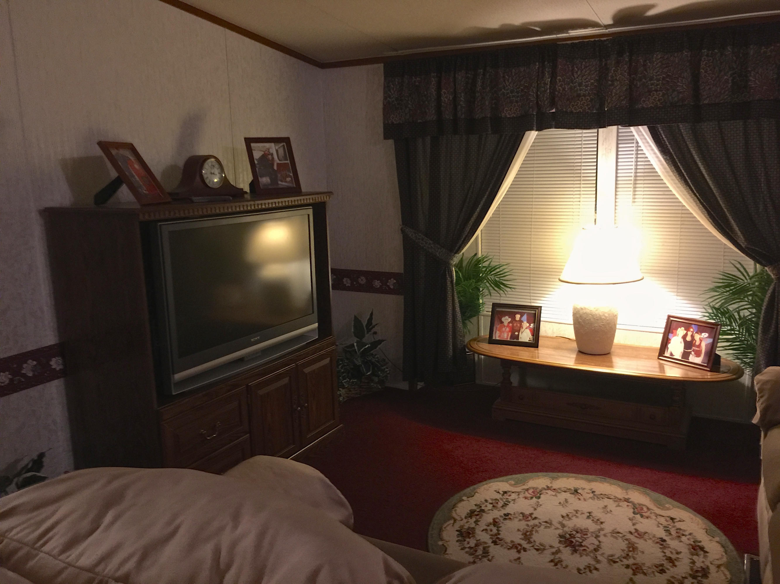 20 Blue Gill Road Freeport, FL 32439 - Photo 4 of 24 Family room area