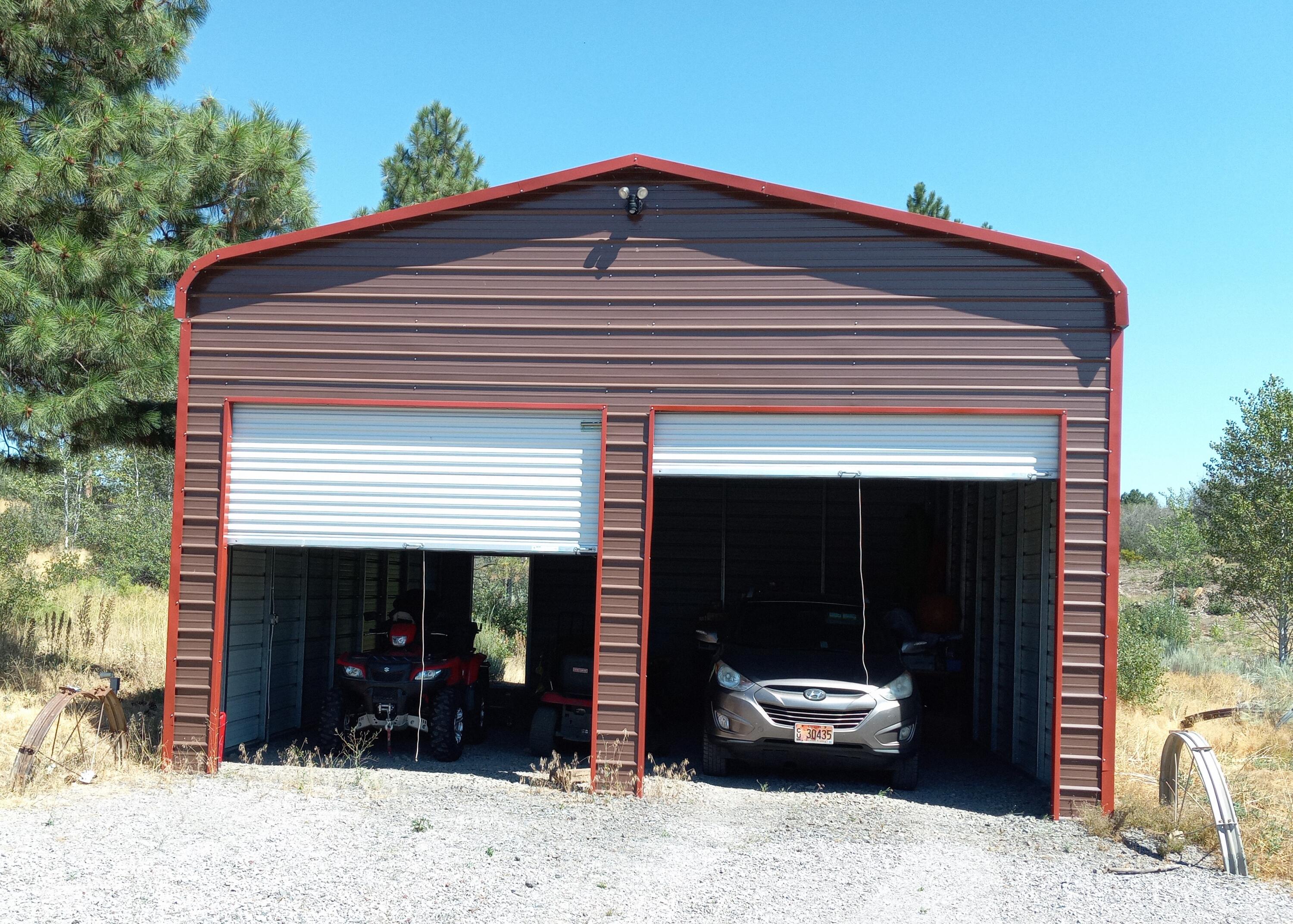 37849 Lakeland Road Chiloquin, OR 97624 - Photo 6 of 30 Toy Garage w 12' Roll Up Doors