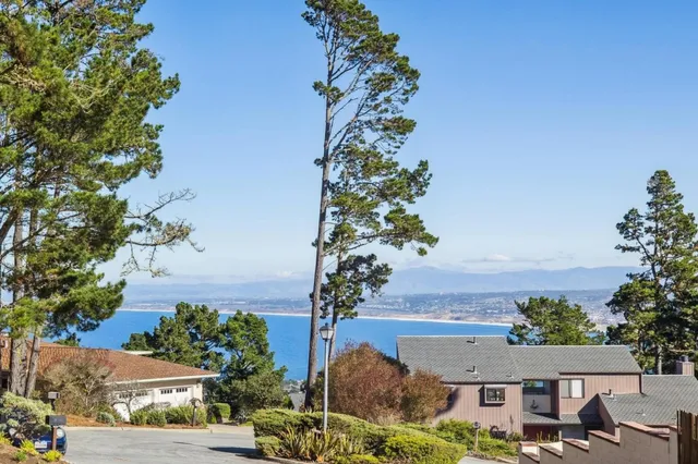 $1,800,000 | 3 Sommerset Rise, Monterey, CA 93940