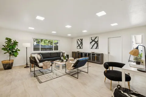 $1,800,000 | 3 Sommerset Rise, Monterey, CA 93940