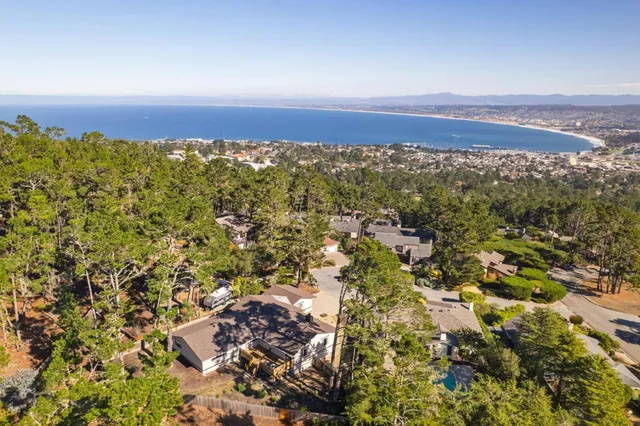 $1,800,000 | 3 Sommerset Rise, Monterey, CA 93940