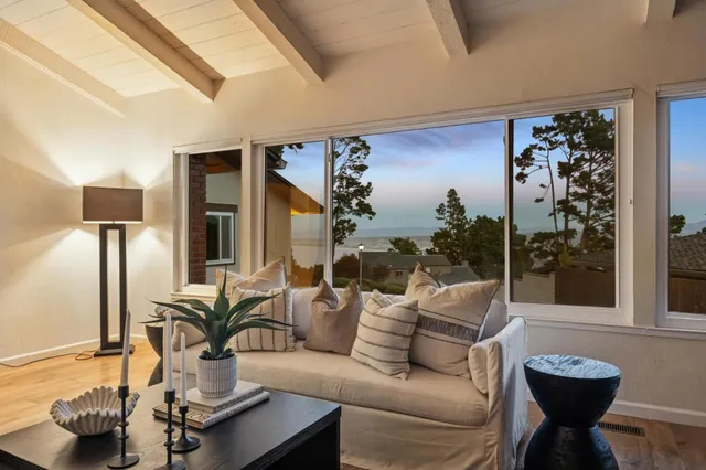 $1,800,000 | 3 Sommerset Rise, Monterey, CA 93940