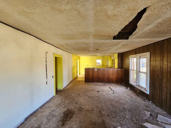 a view of entryway