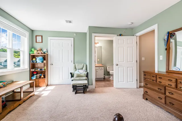 $415,000 | 35 Callaway Drive, Unit 6, Concord, NH 03301