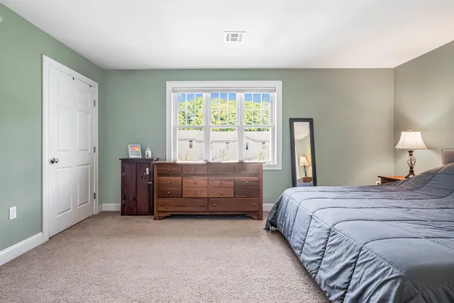 $415,000 | 35 Callaway Drive, Unit 6, Concord, NH 03301