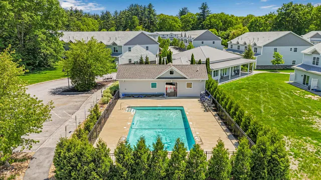 $415,000 | 35 Callaway Drive, Unit 6, Concord, NH 03301